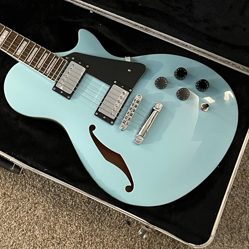 Meet your Posher, Candice